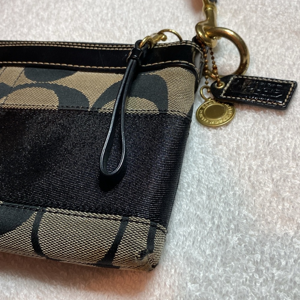 Coach Black and Gray Mini Bag with adjustable strap closure - Picture 6 of 13